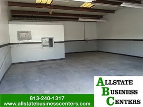 13652 N 12th St, Tampa, FL à louer Photo intérieure– Image 1 sur 6