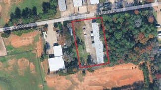 Plus de détails pour 507 Bryant Rd, Conroe, TX - Industriel/Logistique à vendre