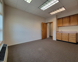 3680-3700 W Liberty Rd, Ann Arbor, MI à louer Photo intérieure– Image 1 sur 2
