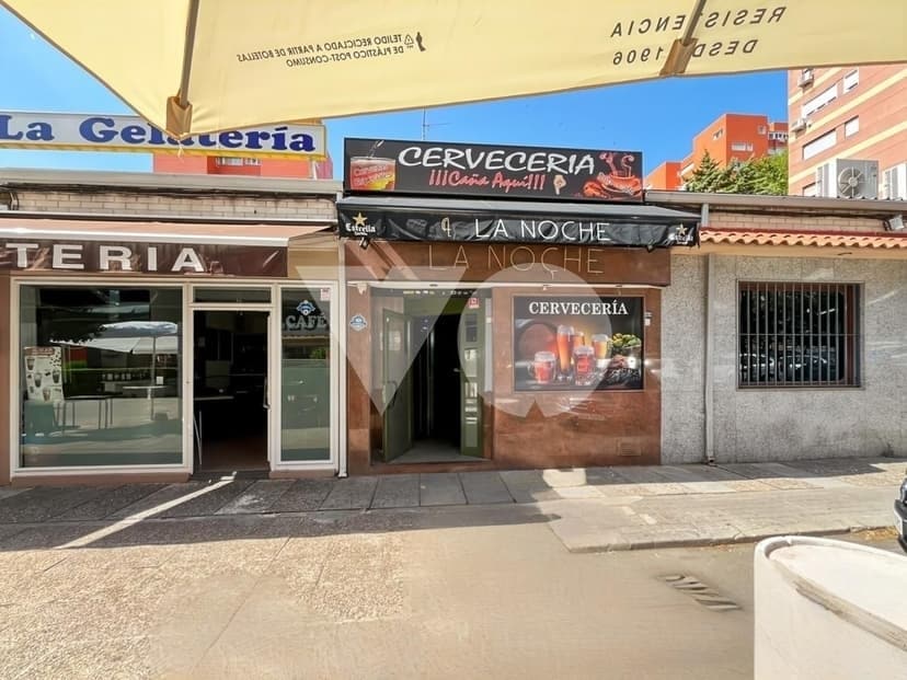 Local commercial dans Coslada, Madrid à louer Photo intérieure– Image 1 sur 4