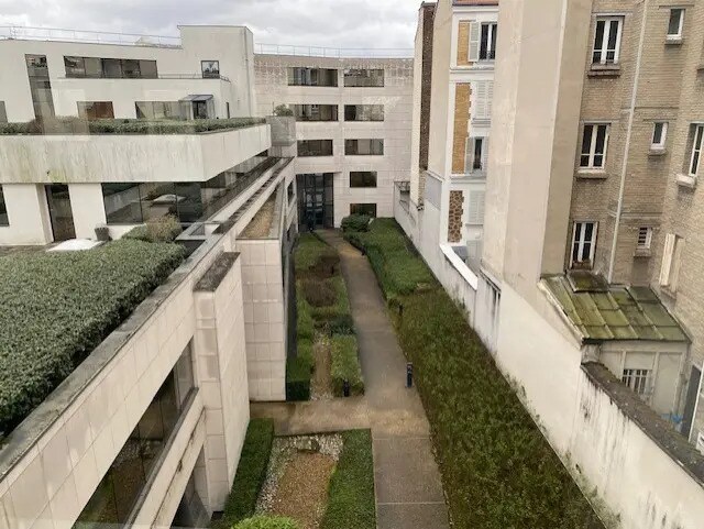 Bureau dans Vincennes à louer - Photo de l’immeuble – Image 3 sur 5