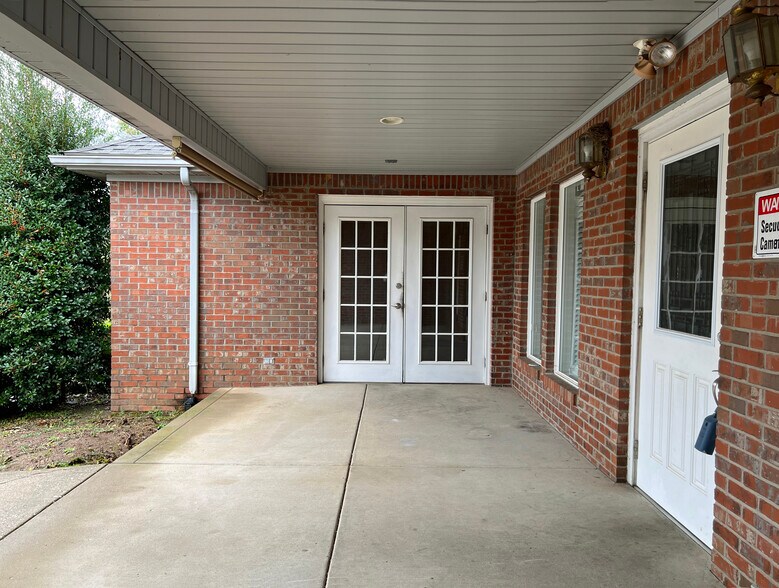 1117 Brookhaven Rd, Franklin, KY à vendre - Photo de l’immeuble – Image 3 sur 42