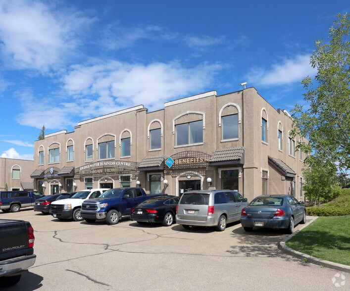 6904-6912 Roper Rd NW, Edmonton, AB à vendre - Photo de l’immeuble – Image 2 sur 4