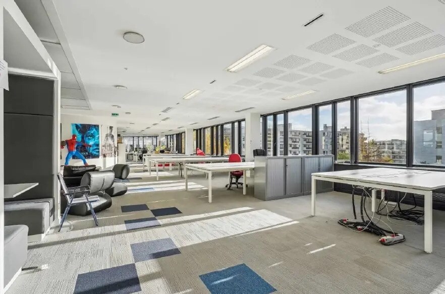 2-4 Rue Paul Vaillant-Couturier, Levallois-Perret à louer - Photo de l’immeuble – Image 3 sur 24