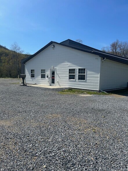 1533 Buena Vista Hwy, Wilcox, PA à vendre - Photo de l’immeuble – Image 3 sur 17
