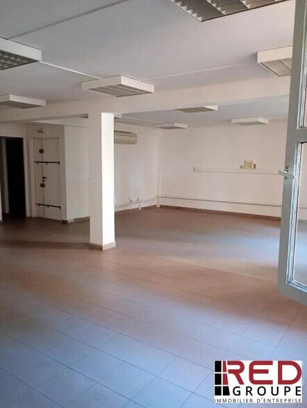 Bureau dans Aix-en-Provence à louer - Photo de l’immeuble – Image 1 sur 6