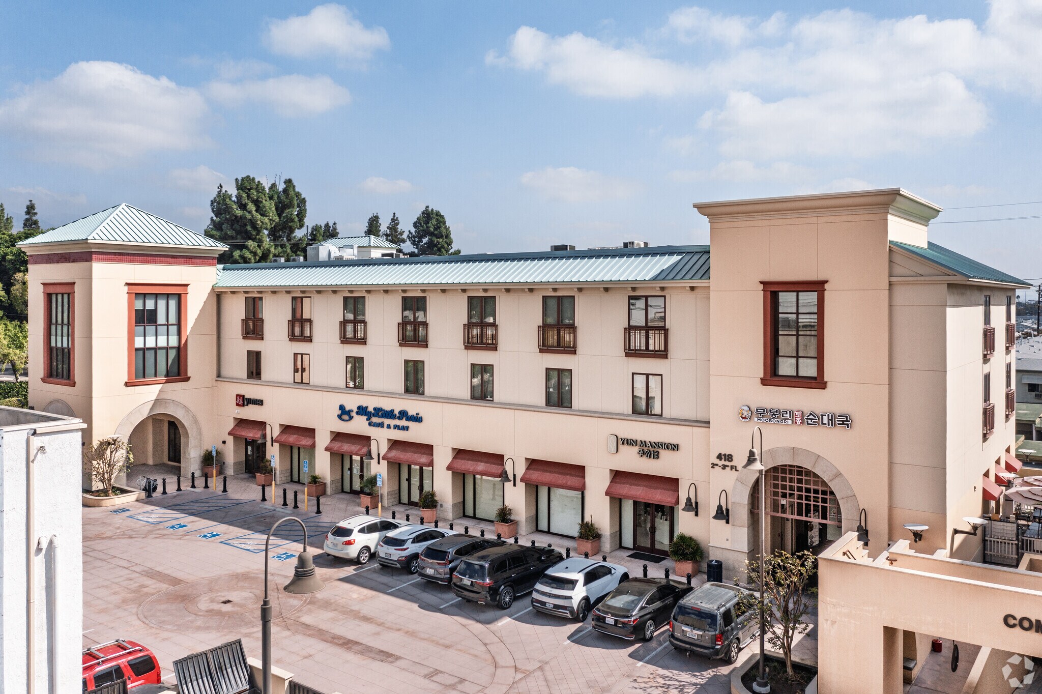 416-418 E Las Tunas Dr, San Gabriel, CA à louer Photo principale– Image 1 sur 22