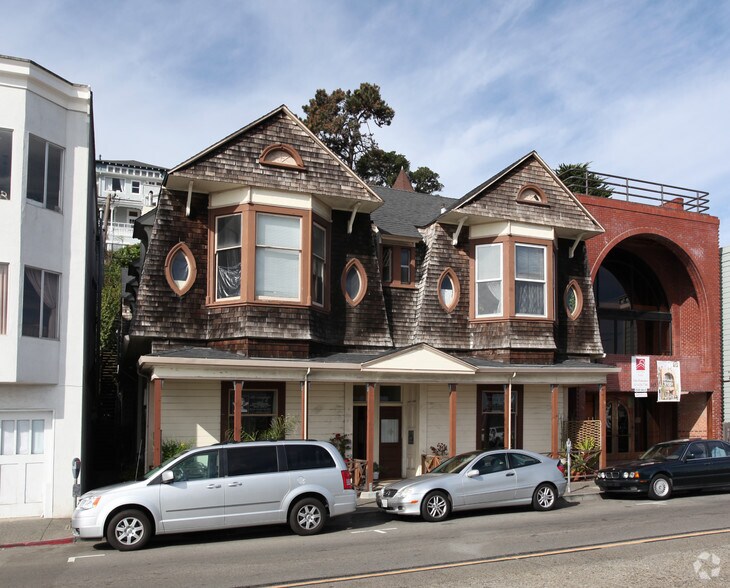 561 Bridgeway, Sausalito, CA à vendre - Photo de l’immeuble – Image 3 sur 7