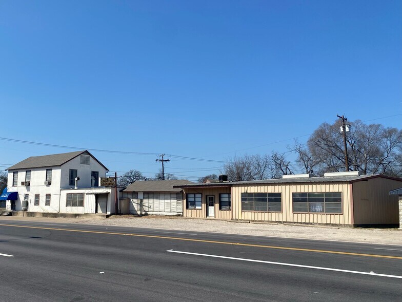 711-713 La Clede St, Waco, TX à vendre - Photo de l’immeuble – Image 2 sur 2