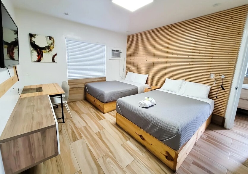 380 S Federal Hwy, Dania Beach, FL à vendre - Photo intérieure – Image 2 sur 15