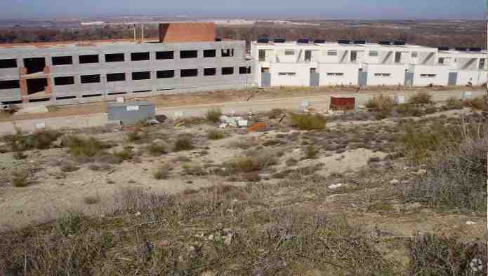 Terrain dans Aranjuez, Madrid à vendre - Photo de l’immeuble – Image 2 sur 4