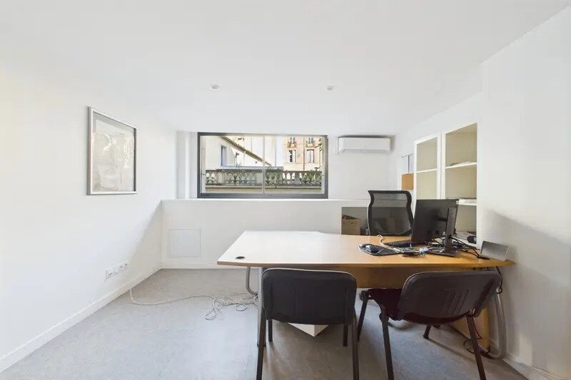 Bureau dans Montpellier à louer - Photo de l’immeuble – Image 3 sur 7