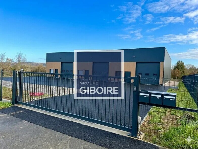 Industriel/Logistique dans Iffendic à louer - Photo de l’immeuble – Image 3 sur 8