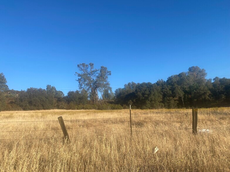 0 12 Hwy, Valley Springs, CA à vendre - Photo de l’immeuble – Image 3 sur 15