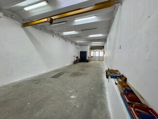 Plus de détails pour Local commercial à vendre