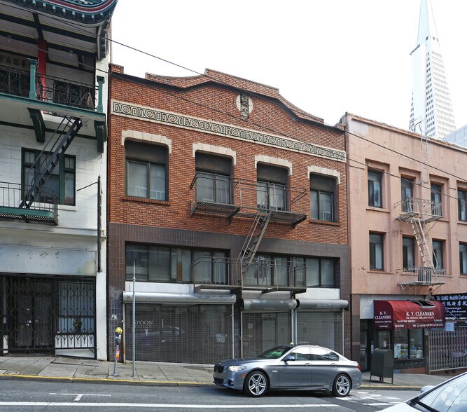 716-720 Sacramento St, San Francisco, CA à louer - Photo de l’immeuble – Image 2 sur 14