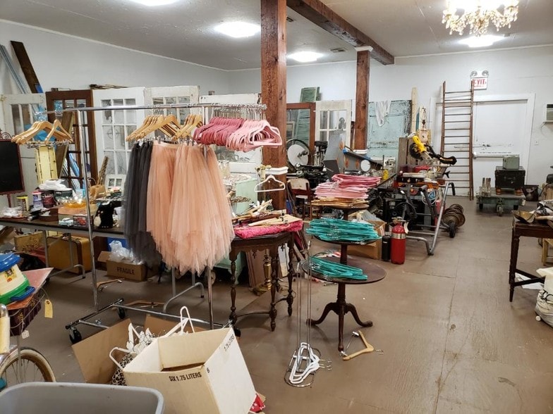 1255 W Highway 6, Alvin, TX à vendre - Photo intérieure – Image 3 sur 13