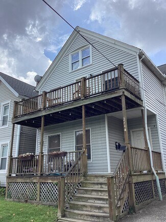 Plus de détails pour 2444 Tremont Ave, Cleveland, OH - Logement à vendre