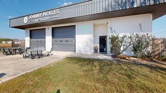 Plus de détails pour 1711 N Austin St, Seguin, TX - Local commercial à vendre