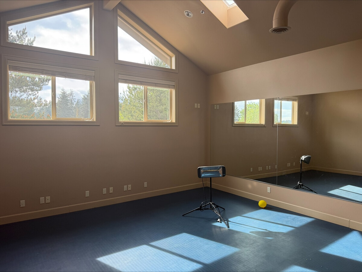 360 Knechtel Way NE, Bainbridge Island, WA 98110 - Lot 405 - - Photo intérieure - Image 2 of 5
