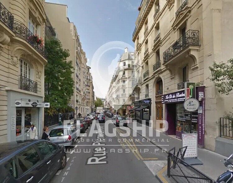 Local commercial dans Paris à louer - Photo de l’immeuble – Image 3 sur 3