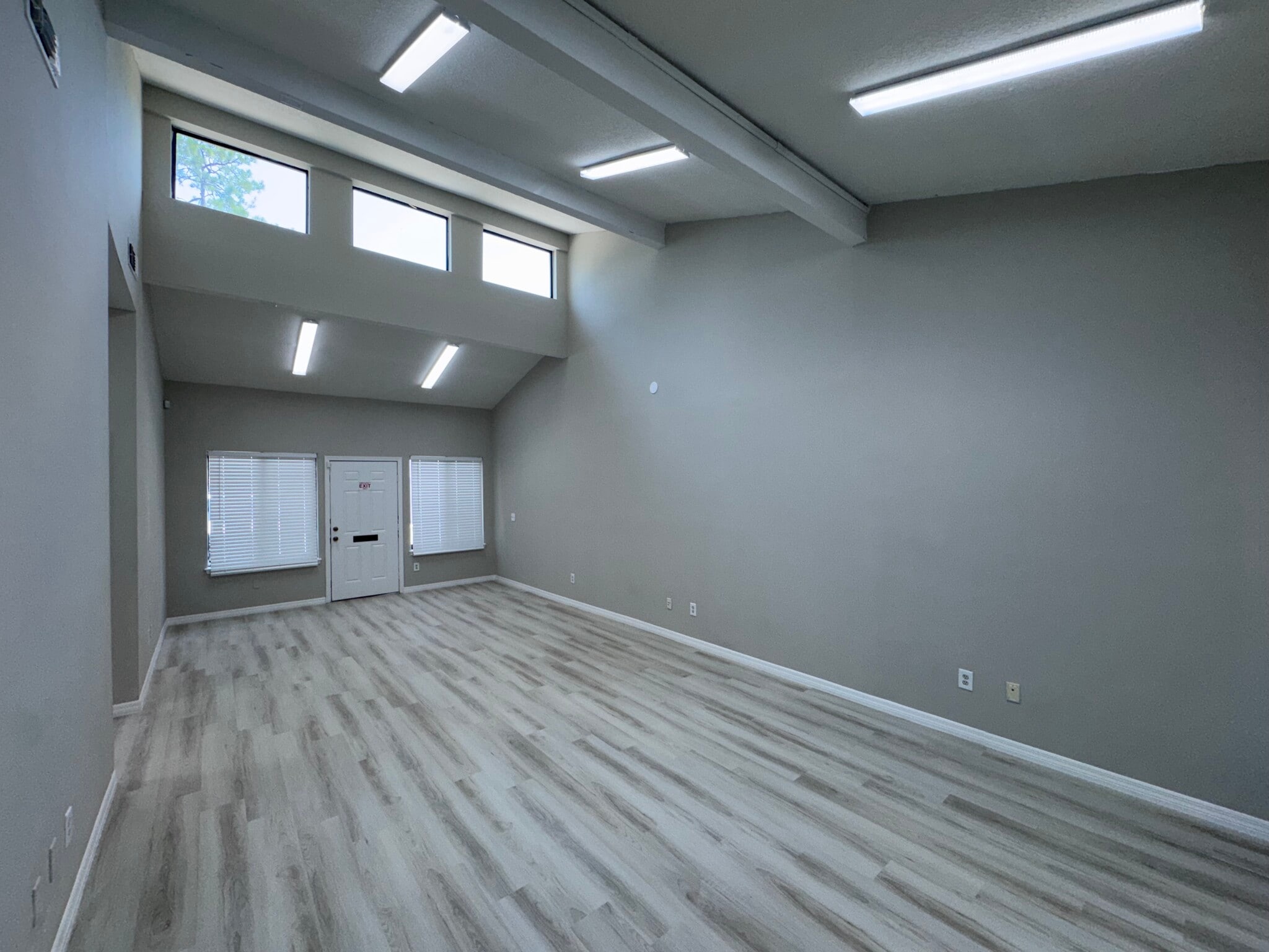 3741 San Jose Pl, Jacksonville, FL à louer Photo intérieure– Image 1 sur 7