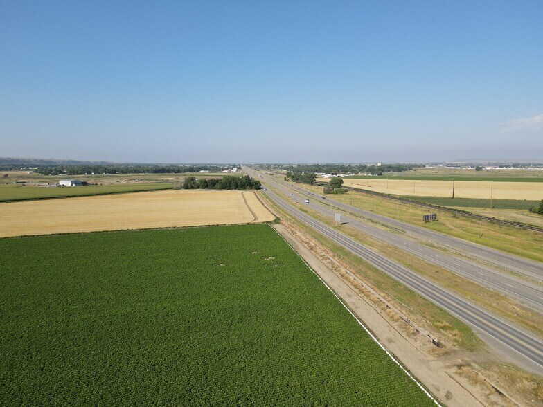 8374 S Frontage Rd, Billings, MT à vendre - Photo de l’immeuble – Image 3 sur 10