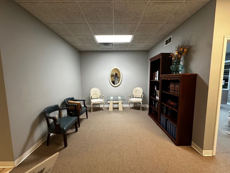 3810 S Highway 27, Somerset, KY à louer - Photo de l’immeuble – Image 2 sur 12