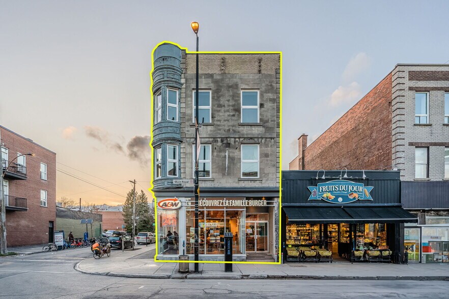 1651 Av du Mont-Royal E, Montréal, QC à vendre - Photo de l’immeuble – Image 2 sur 11