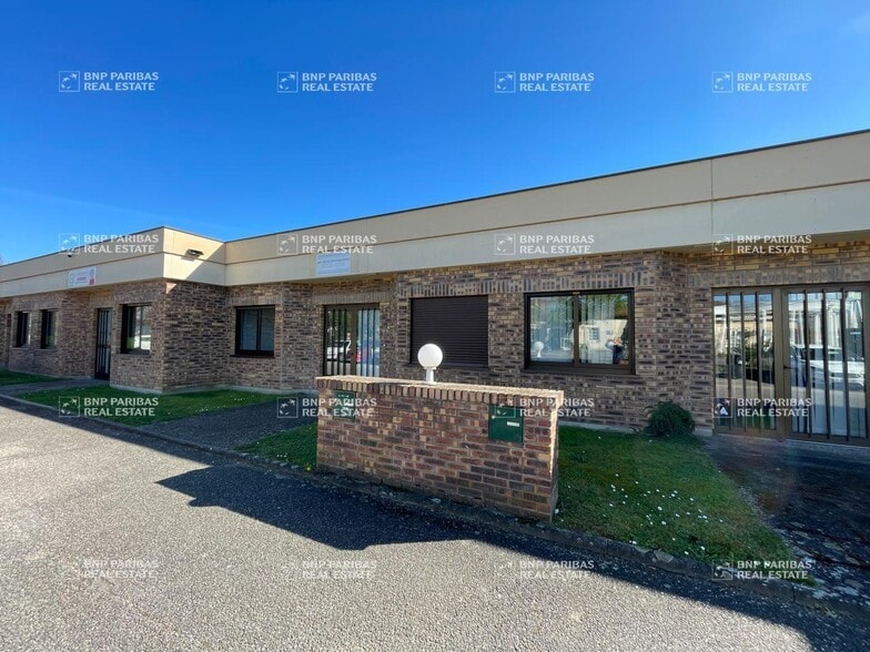12 Rue Jean Monnet, Eckbolsheim à louer - Photo de l’immeuble – Image 1 sur 8