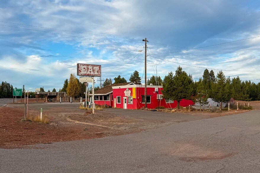 94401 US-97, Chemult, OR à vendre - Photo principale – Image 1 sur 9