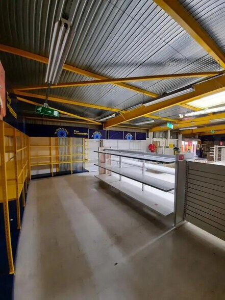 5 Rue Maurice Ravel, Argentan à louer - Photo de l’immeuble – Image 3 sur 8