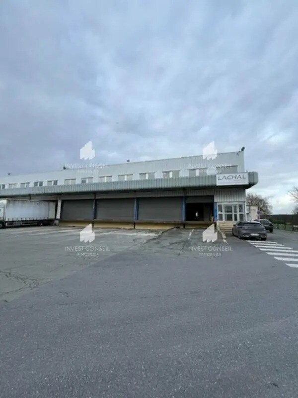 Local d'activités dans Garges-lès-Gonesse à vendre Photo de l’immeuble– Image 1 sur 4