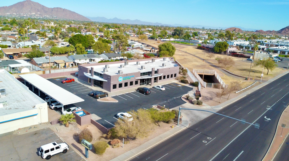 4640 E McDowell Rd, Phoenix, AZ à louer - Photo de l’immeuble – Image 2 sur 26