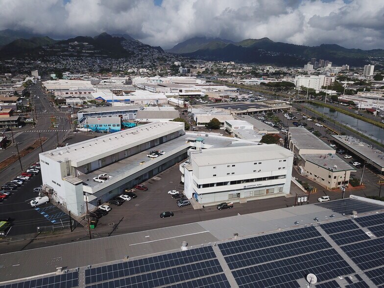 1320 Kalani St, Honolulu, HI à louer - Photo de l’immeuble – Image 2 sur 11