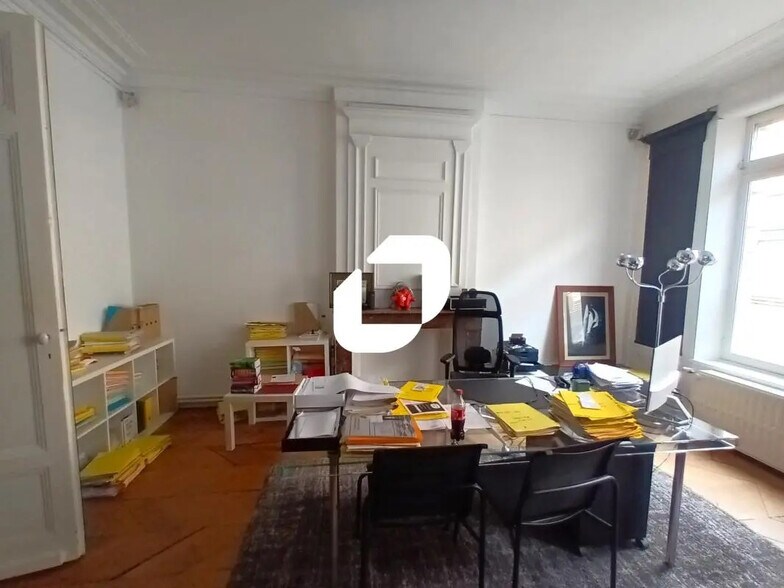 Bureau dans Lille à vendre - Photo de l’immeuble – Image 3 sur 9