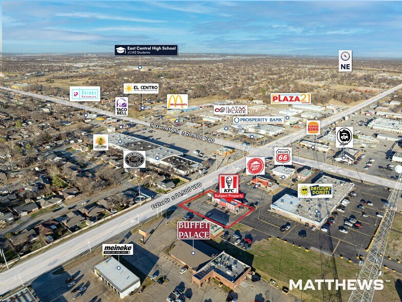 11104 E 21st St, Tulsa, OK à vendre - Photo de l’immeuble – Image 3 sur 3