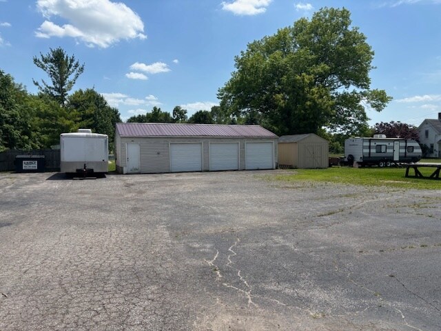 413 Bank St, Lodi, OH à vendre - Photo de l’immeuble – Image 3 sur 17