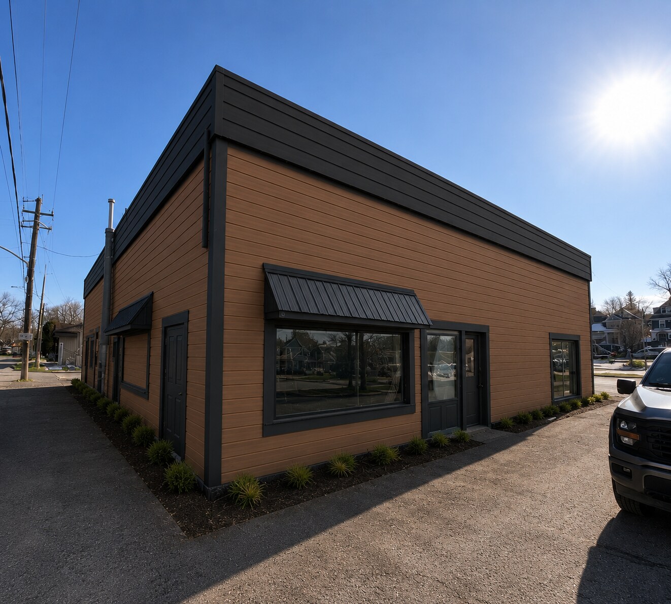 75 William St, Brockville, ON à louer Photo de l’immeuble– Image 1 sur 8