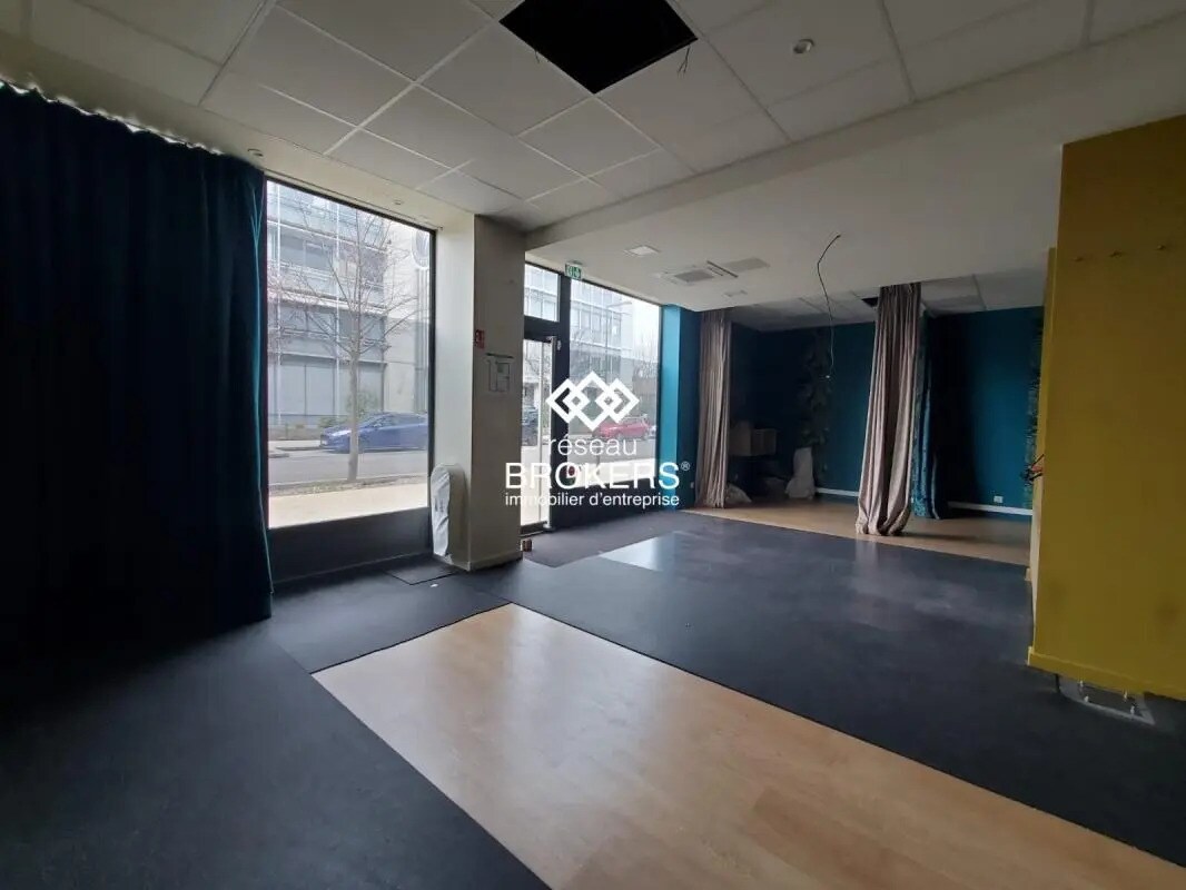 Local commercial dans Annecy à vendre Photo principale– Image 1 sur 1