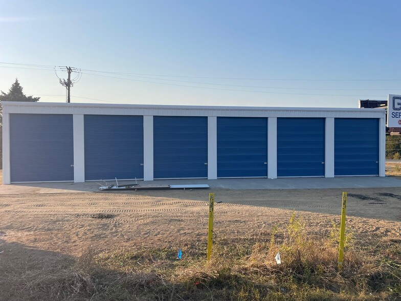 104 Spruce St, Paynesville, MN à vendre - Photo principale – Image 1 sur 7