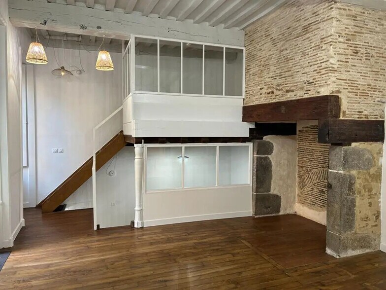 28 Rue Saint-Louis, Rennes à vendre - Photo de l’immeuble – Image 3 sur 9