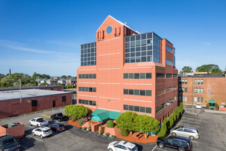 Plus de détails pour 221 3rd St, Newport, RI - Bureau à louer