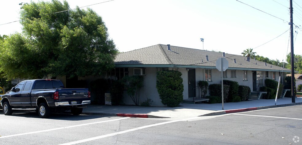 123 W 10th St, Antioch, CA à vendre - Photo principale – Image 1 sur 2