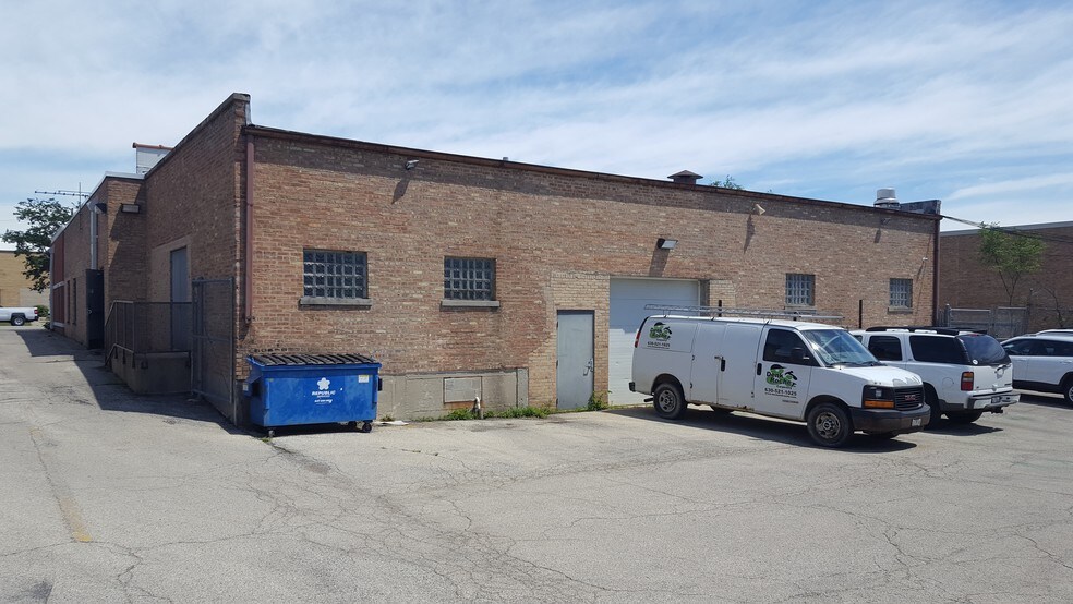 104 Gateway Rd, Bensenville, IL à vendre - Photo de l’immeuble – Image 3 sur 16