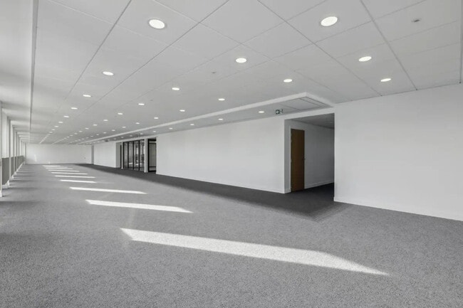 Plus de détails pour 21 Rue Des Ardennes, Paris - Bureau à louer