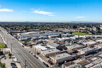 12311 Woodruff Ave, Downey, CA - Vue aérienne  vue de carte - Image1