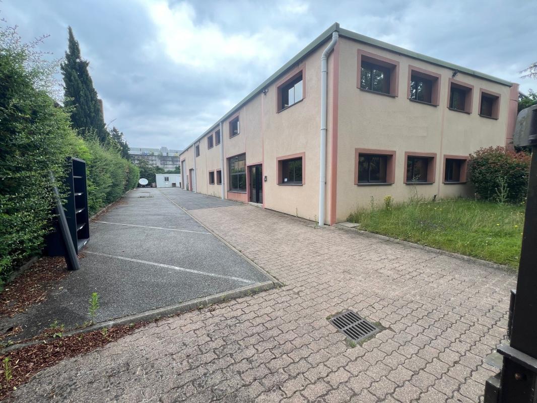 12 Rue Jean-Baptiste Huet, Jouy-en-Josas à vendre Photo de l’immeuble– Image 1 sur 13