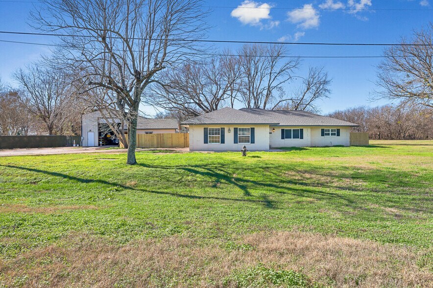 556 Old Speegleville Rd, Woodway, TX à vendre - Photo principale – Image 1 sur 32
