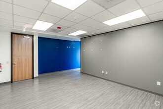 4600 Marriott Dr, Raleigh, NC à louer Photo intérieure– Image 2 sur 9